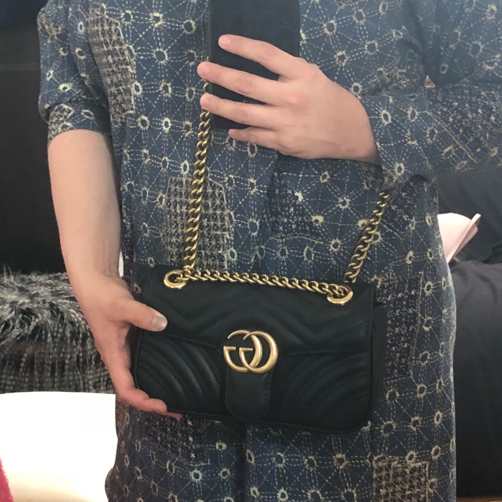 Double gg crossbody